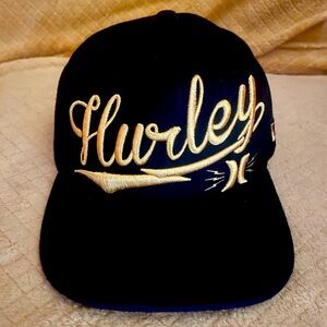 New Era / Hurley snap back hat